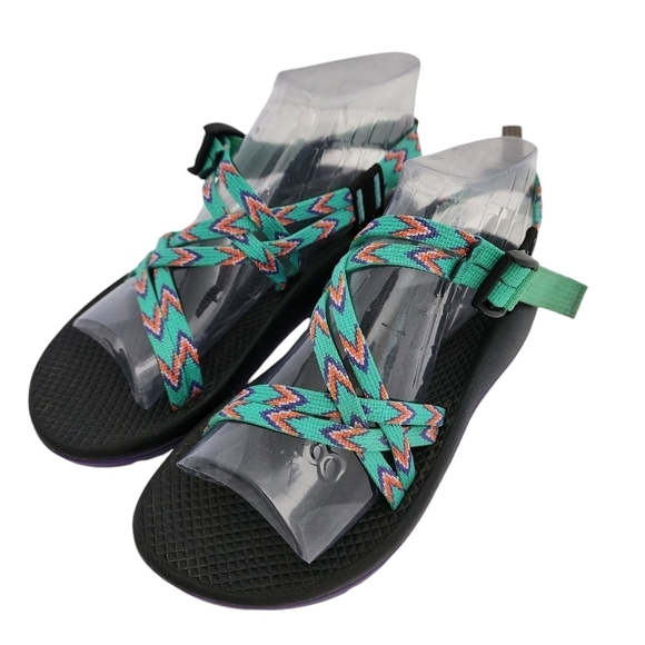 CHACO WOMENS ADJUSTABLE STRAP SANDAL - Picture 6 of 13